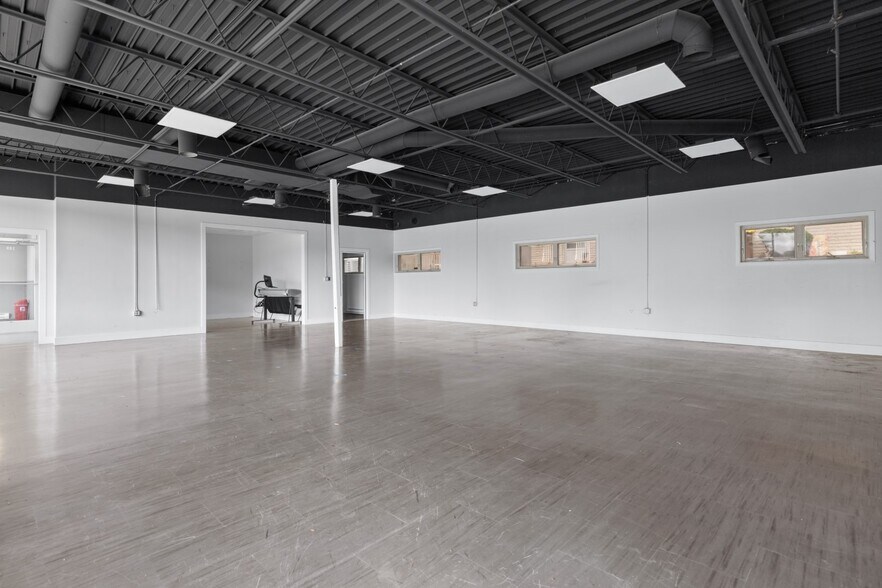 728 N Prospect St, Rockford, IL for sale - Building Photo - Image 3 of 21