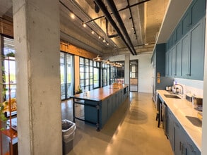 4009 Marathon Blvd, Austin, TX for lease Interior Photo- Image 2 of 19