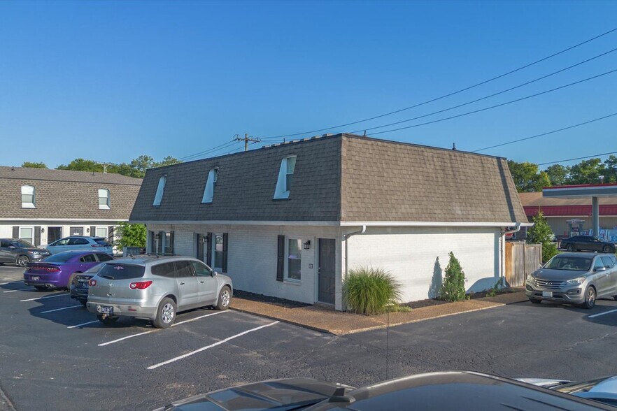 324 Walton Ferry Rd, Hendersonville, TN à vendre - Photo du bâtiment - Image 2 de 32
