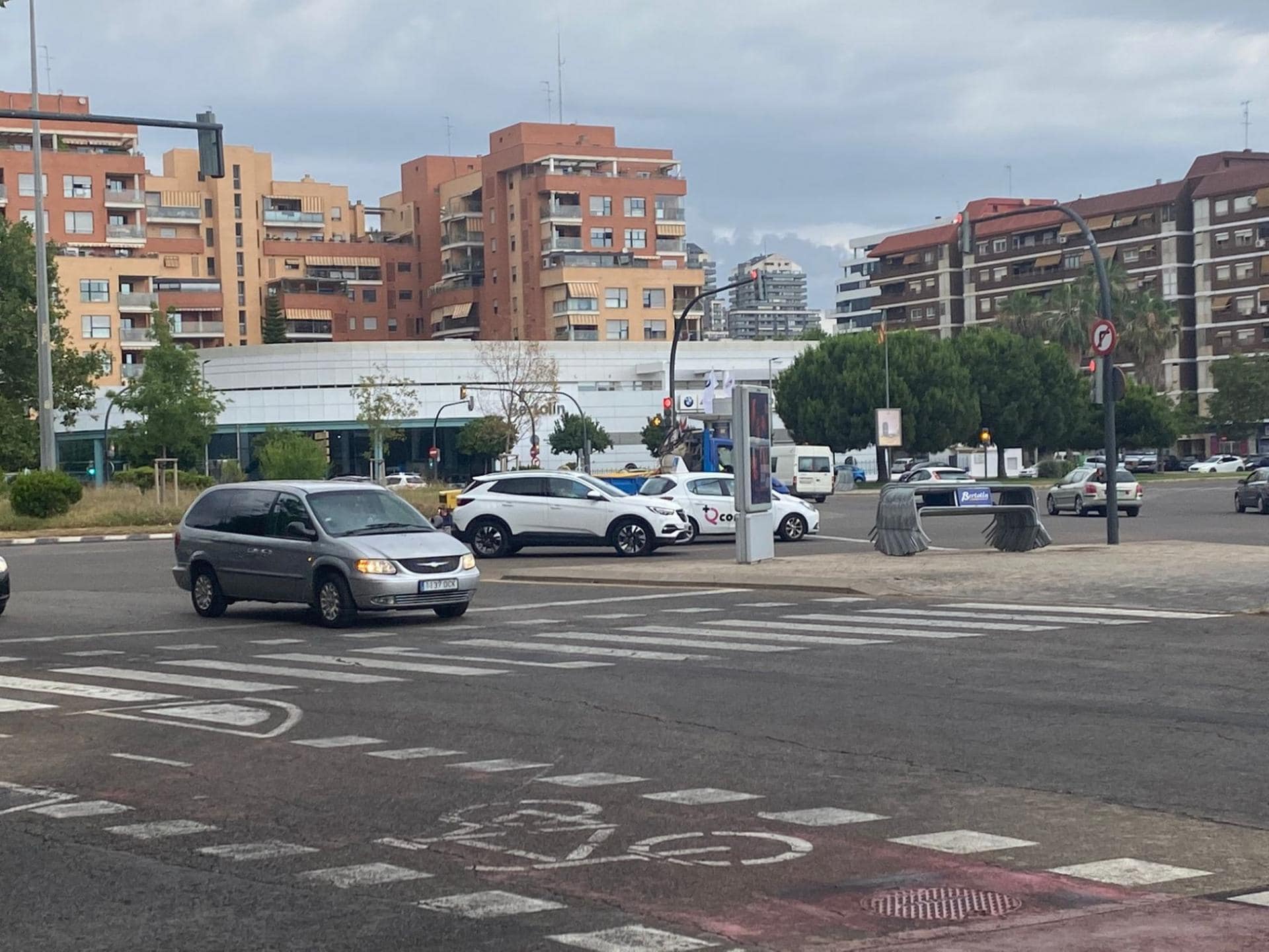 Retail in València, Valencia for sale Building Photo- Image 1 of 15