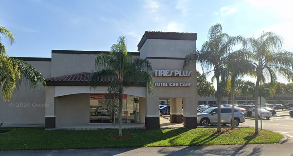 15401-15469 SW 137th Ave, Miami, FL à louer - Photo du bâtiment - Image 2 de 2