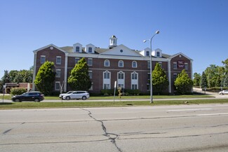 Plus de détails pour 32121 Woodward Ave, Royal Oak, MI - Bureau à louer