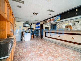 Plus de détails pour Commerce de détail à vendre