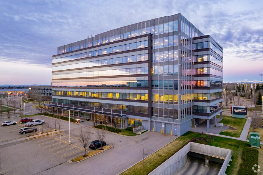 4838 Richard Rd SW, Calgary, AB for lease - Building Photo - Image 2 of 4