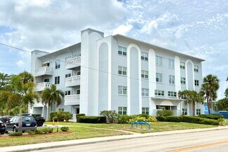 Plus de détails pour 4400 1st St N, Saint Petersburg, FL - Multi-résidentiel à vendre