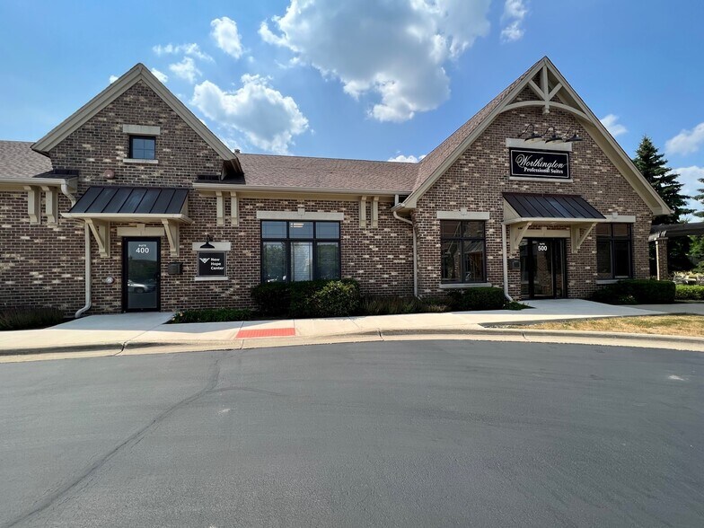 460 Briargate Dr, South Elgin, IL à vendre - Photo principale - Image 1 de 14