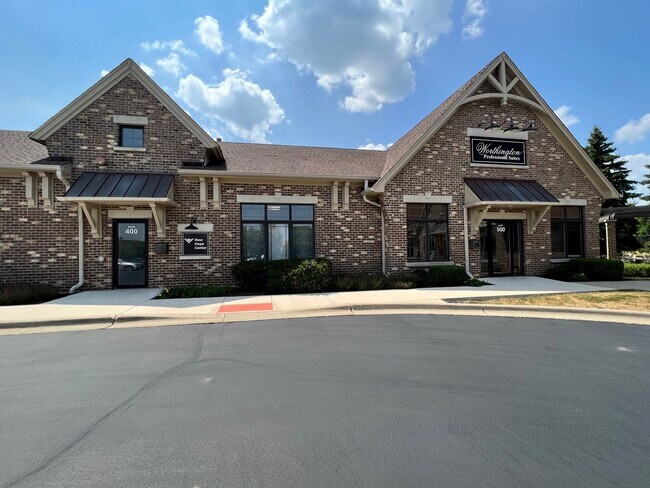Plus de détails pour 460 Briargate Dr, South Elgin, IL - Bureau à vendre