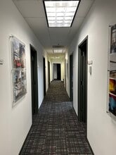 333 Fayetteville St, Raleigh, NC à louer Photo intérieure- Image 2 de 6