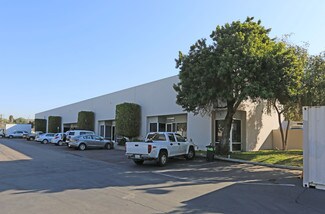 Plus de détails pour 494 W Calle Primera, San Diego, CA - Local d'activités à louer