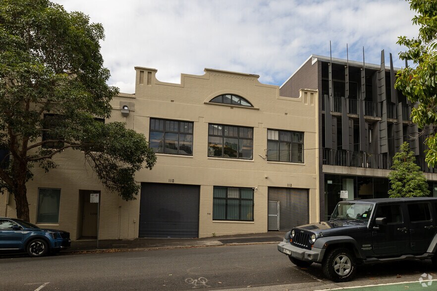 110-112 Bourke St, Woolloomooloo à louer - Photo du bâtiment - Image 2 de 2
