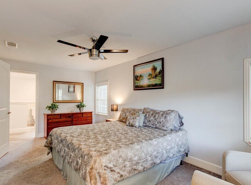 2801 W Biddison St, Fort Worth, TX à vendre - Photo intérieure - Image 3 de 8