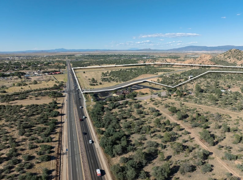 3835 Willow Creek Rd, Prescott, AZ for sale - Primary Photo - Image 1 of 8