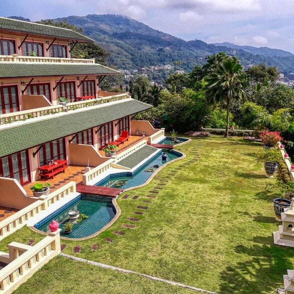 à vendre - Photo du bâtiment - Image 3 de 16