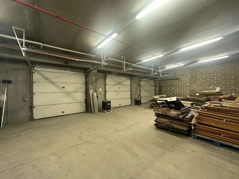 Industrial in Strasbourg for lease - Interior Photo - Image 3 of 6