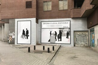 Plus de détails pour Calle Julián Romea, 3, Madrid - Commerce de détail à louer