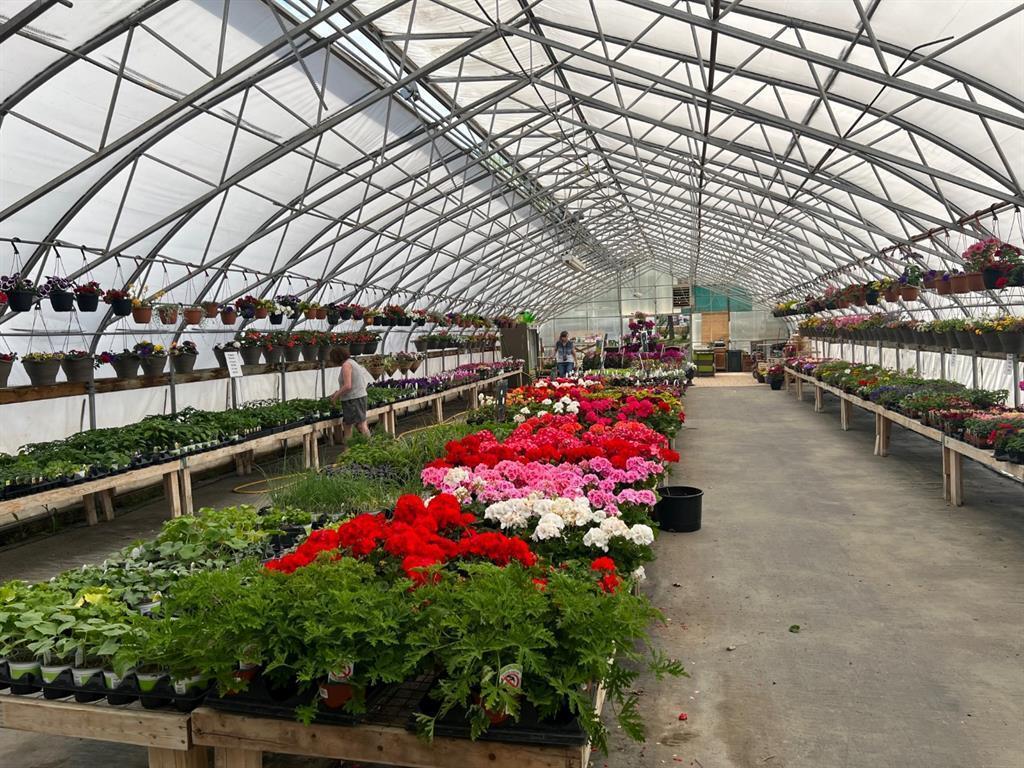 711 8 Av E, Bow Island, AB for sale Building Photo- Image 1 of 39