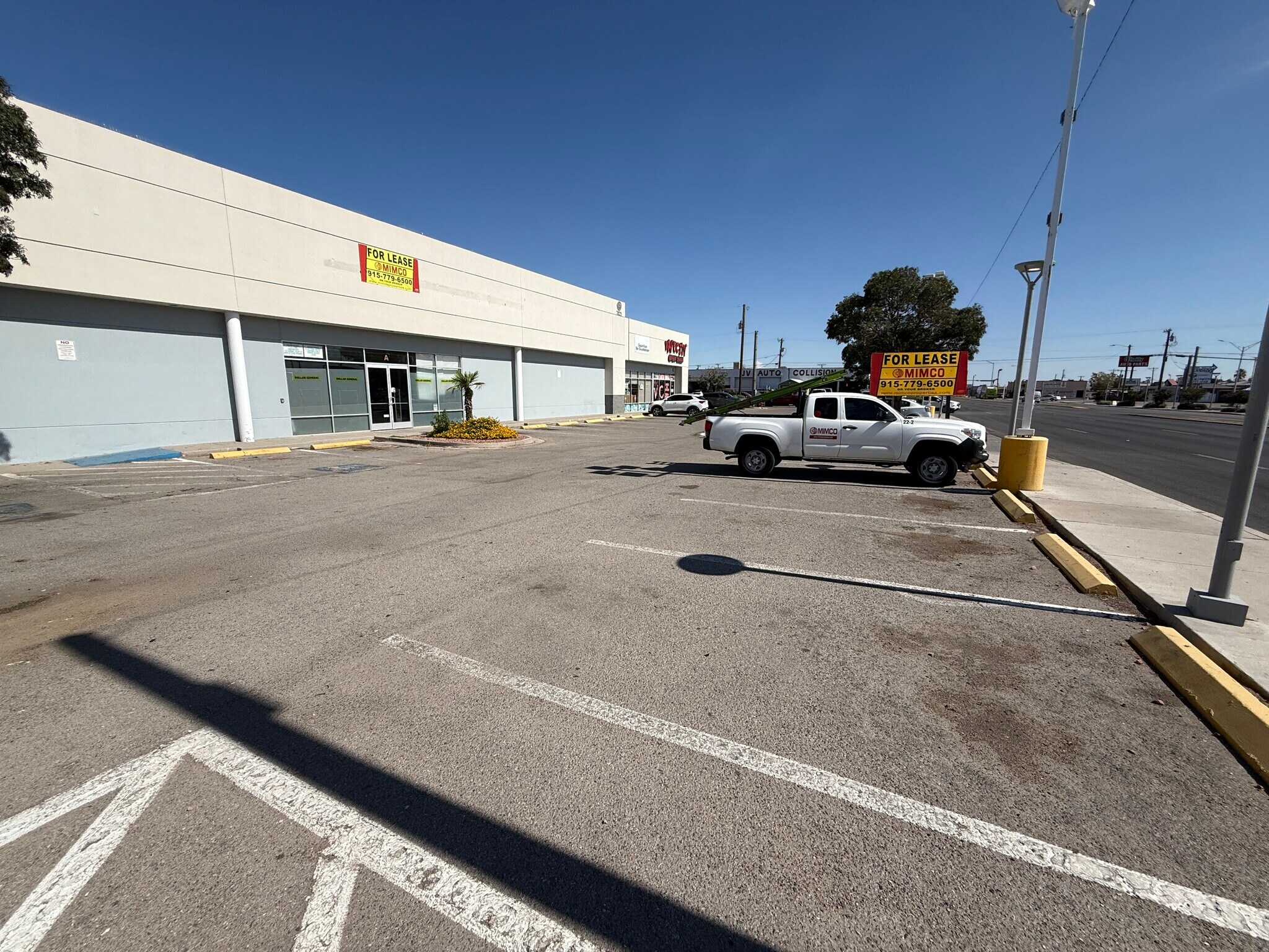 7021 Alameda Ave, El Paso, TX for lease Primary Photo- Image 1 of 2