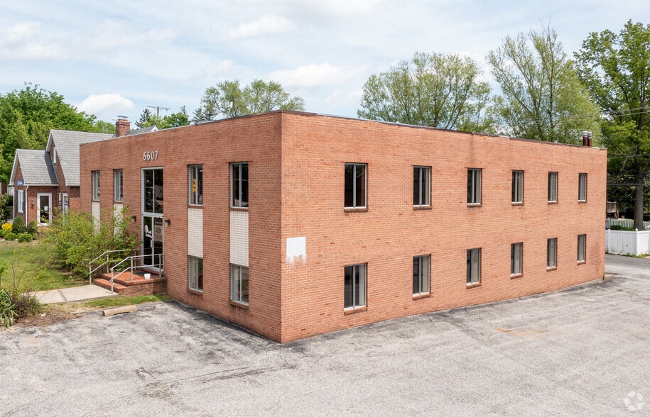 6607 York Rd, Baltimore, MD for lease - Building Photo - Image 2 of 13