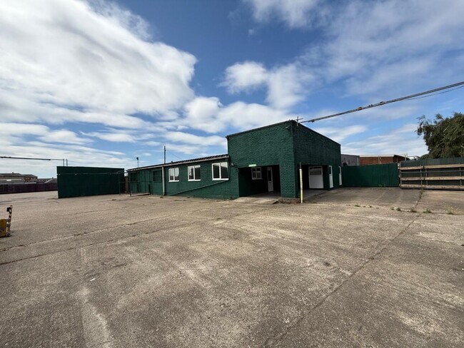 More details for 188-192 Manor Rd, Erith - Industrial for Lease