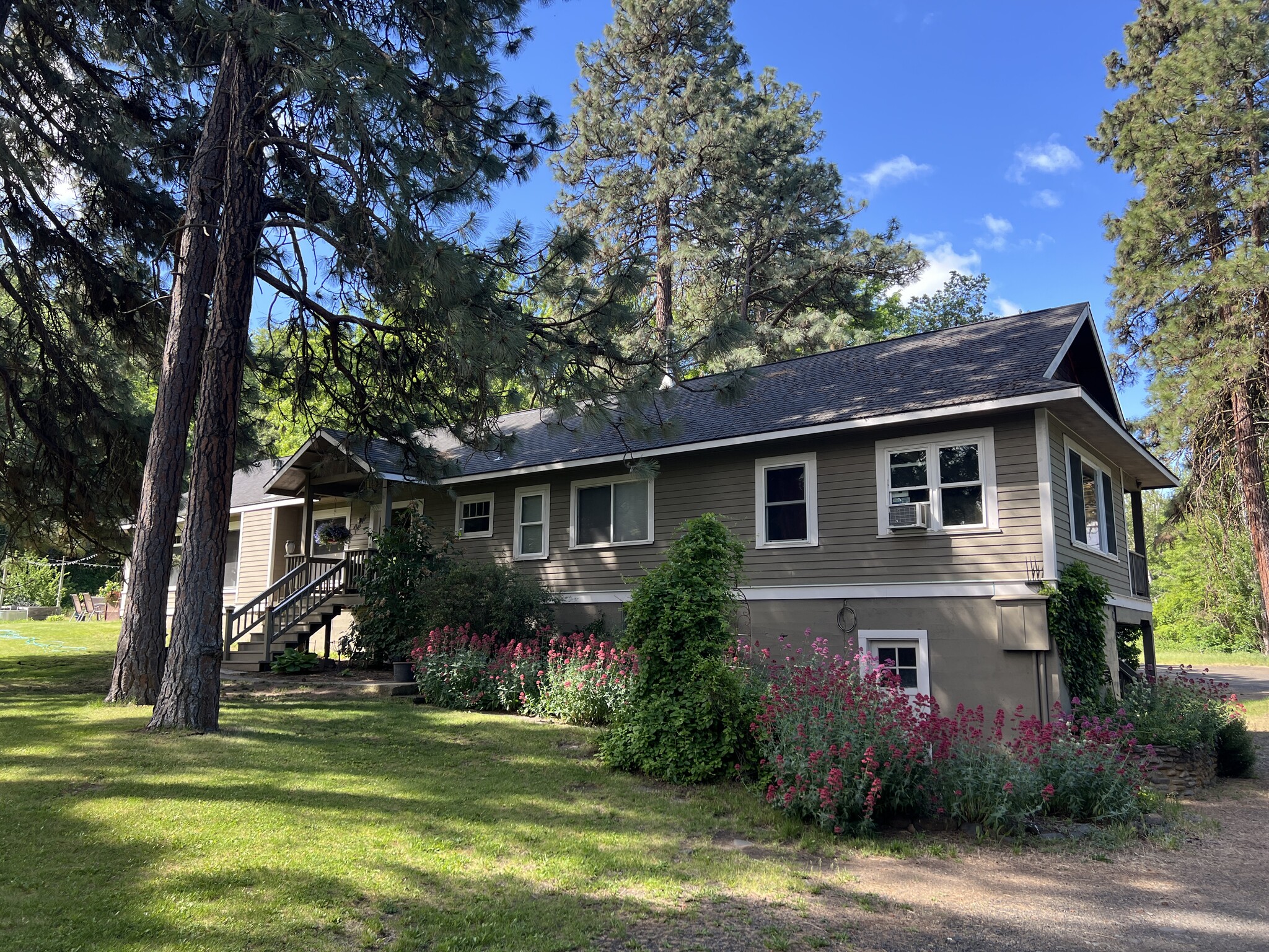 5450 Mill Creek Rd, The Dalles, OR for sale Primary Photo- Image 1 of 37