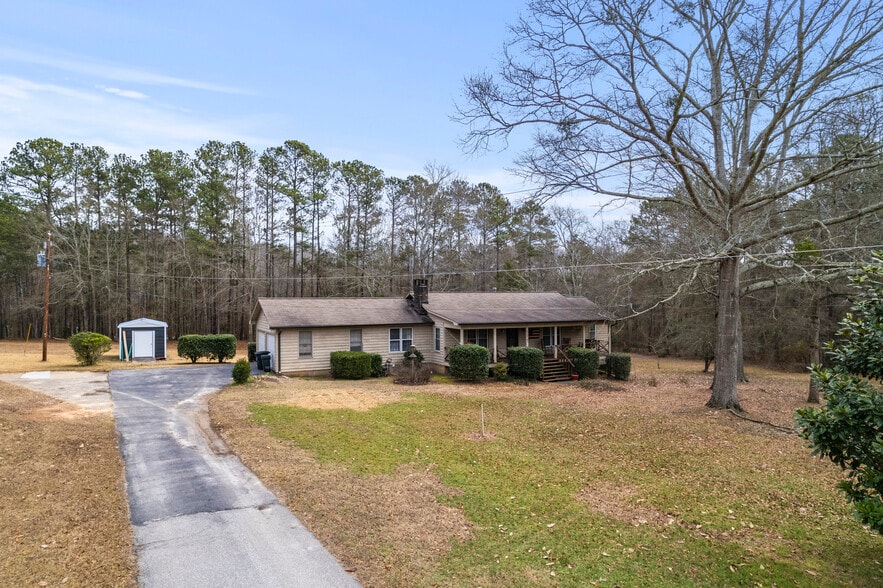 1589 Stockbridge Rd, Jonesboro, GA à vendre - Photo du bâtiment - Image 1 de 6