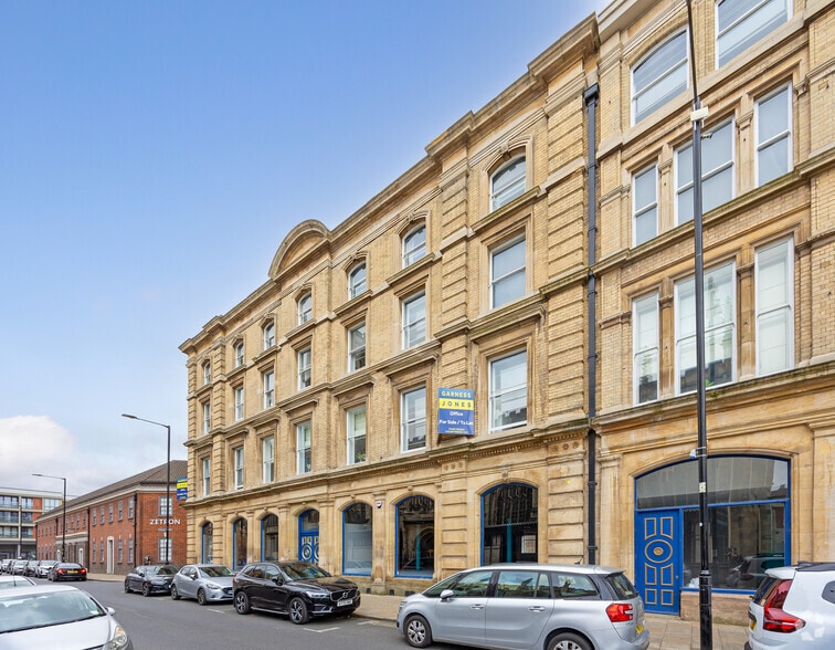 South Church Side, Hull à vendre - Photo du bâtiment - Image 3 de 3