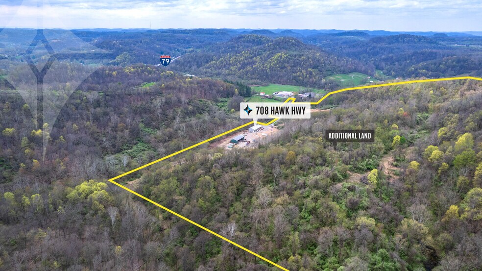 708 Hawk hwy, Lost Creek, WV à vendre - Photo du bâtiment - Image 3 de 28