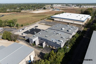 Plus de détails pour 5701 Industrial Ave, Loves Park, IL - Industriel à vendre