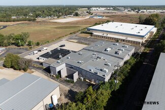 Plus de détails pour 5701 Industrial Ave, Loves Park, IL - Industriel à vendre