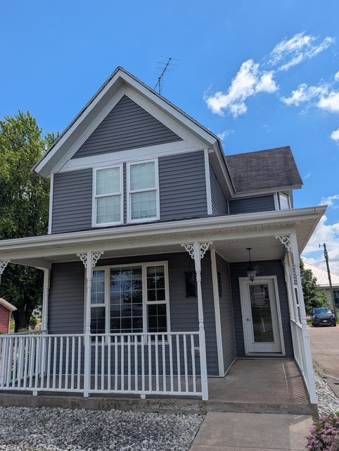 830 E Broadway Ave, Medford, WI for lease Primary Photo- Image 1 of 7