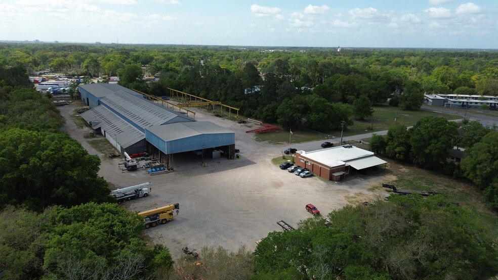 5051 Cleveland Rd, Jacksonville, FL for lease - Building Photo - Image 3 of 8