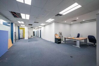 25 South Pde, Auburn à louer Photo intérieure- Image 1 de 2