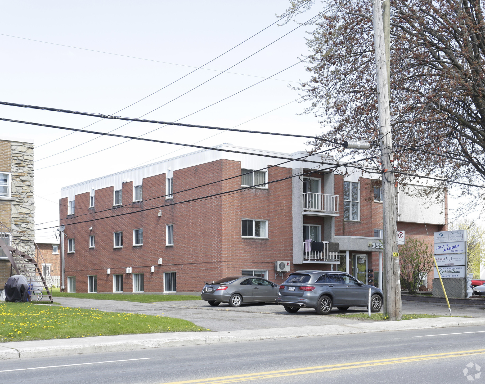 735 Rue Notre-Dame, Repentigny, QC for sale Primary Photo- Image 1 of 1