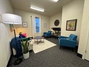 301 S Sara Rd, Mustang, OK for sale Interior Photo- Image 2 of 7