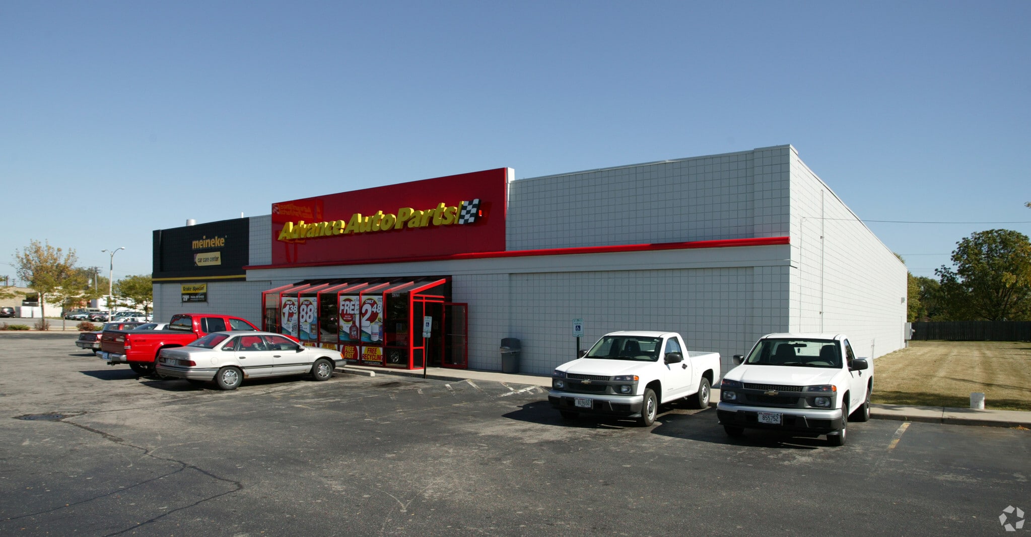 4320 S 27th, Milwaukee, WI for lease Building Photo- Image 1 of 2