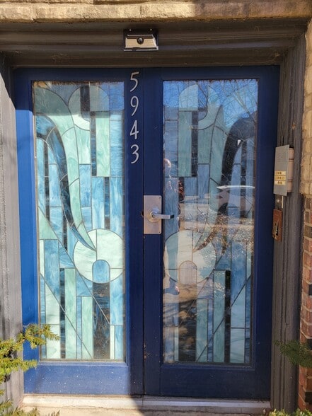 5943 Kingsbury Ave, Saint Louis, MO for sale - Building Photo - Image 2 of 11