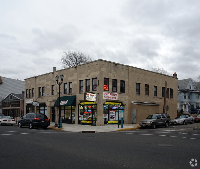 545 Kearny Ave, Kearny, NJ à louer - Photo du bâtiment - Image 3 de 3