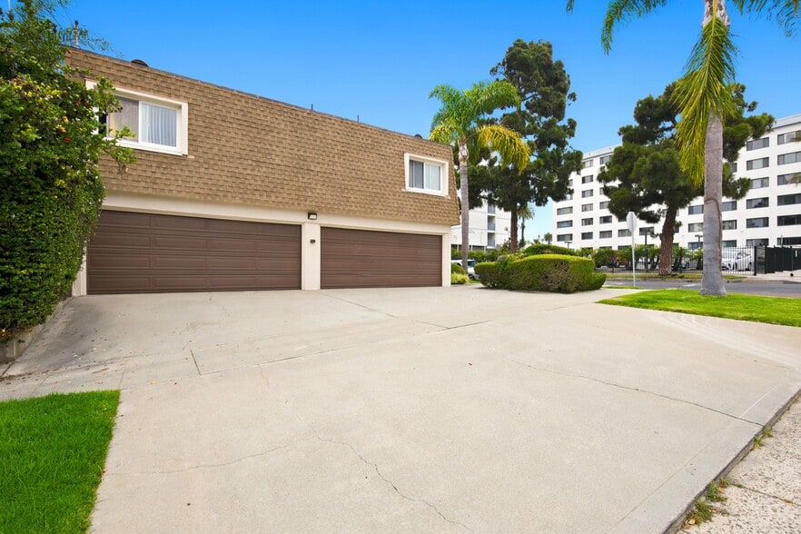 123 S Nevada St, Oceanside, CA for sale - Building Photo - Image 3 of 6