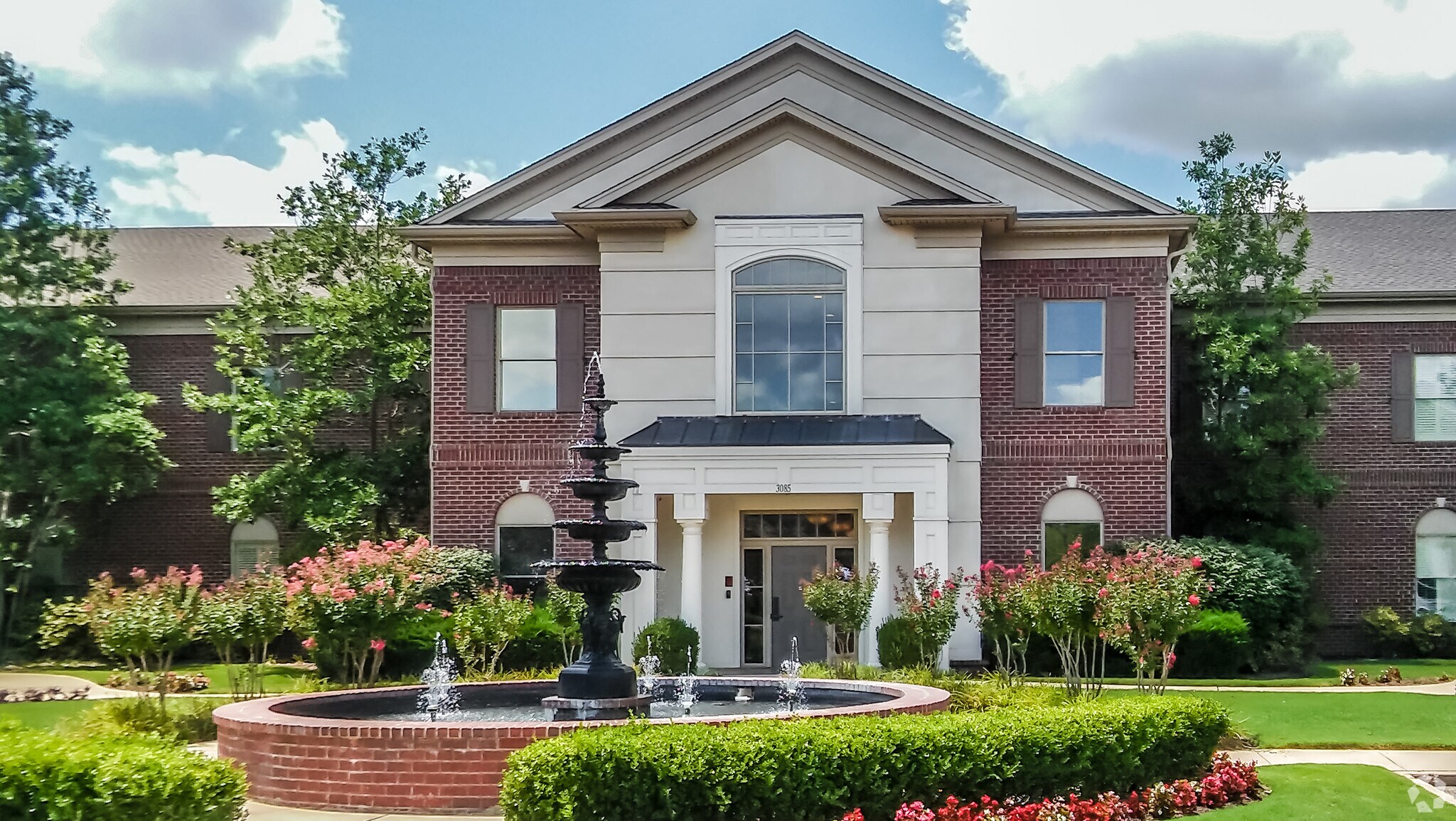 3085 Fountainside Dr, Germantown, TN à louer Photo du bâtiment- Image 1 de 7