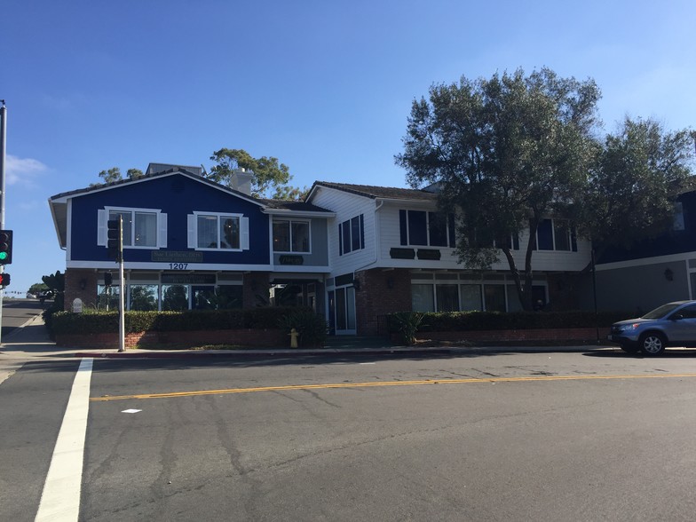 1207 Carlsbad Village Dr, Carlsbad, CA for lease - Building Photo - Image 2 of 4