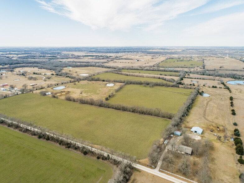 7781 County Road 623, Farmersville, TX à vendre - Photo du bâtiment - Image 2 de 3