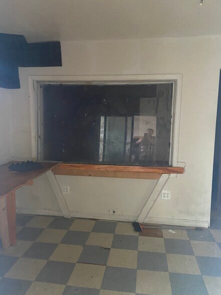 2001 W Pratt St, Baltimore, MD for sale - Building Photo - Image 2 of 18