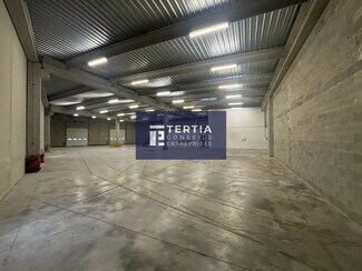 Plus de détails pour Local d'activités à louer