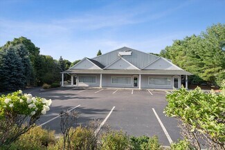 Plus de détails pour 1625 County 39 Rd, Southampton, NY - Flex à vendre