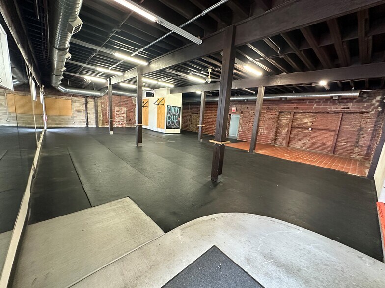 1314 E 3rd St, Tulsa, OK à louer - Photo intérieure - Image 2 de 4