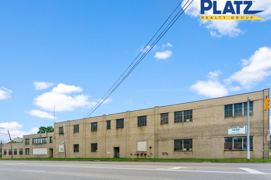 4021 Mahoning Ave, Youngstown, OH for lease - Building Photo - Image 1 of 12