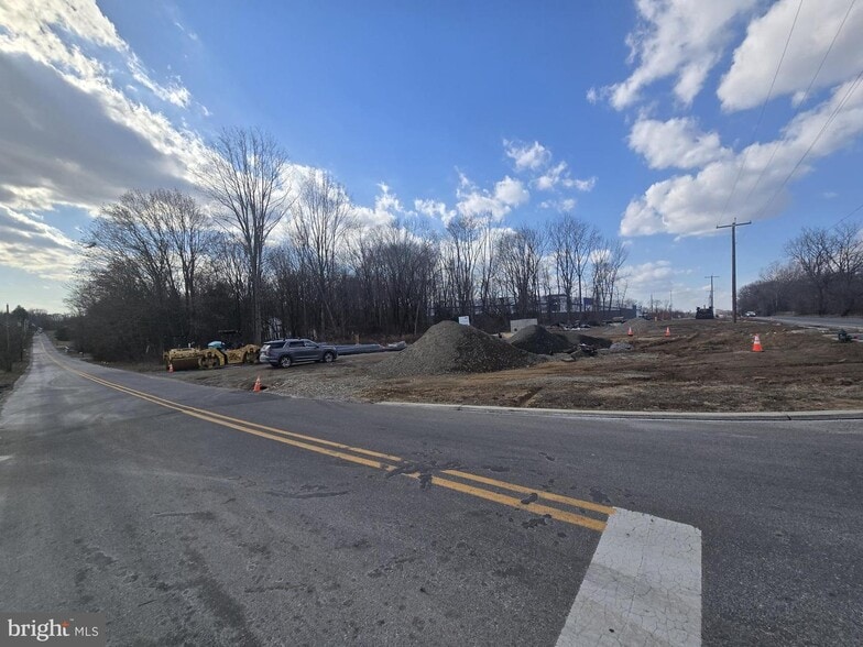 48 Garwin Rd, Woolwich Township, NJ for sale - Building Photo - Image 2 of 3