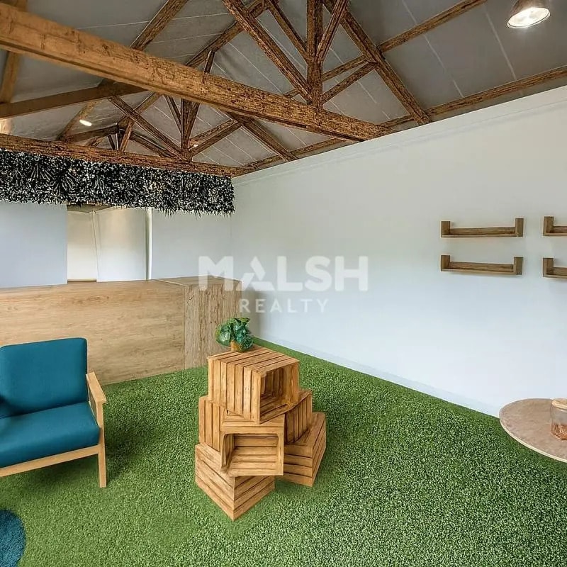 Office in Vienne for lease Interior Photo- Image 1 of 5