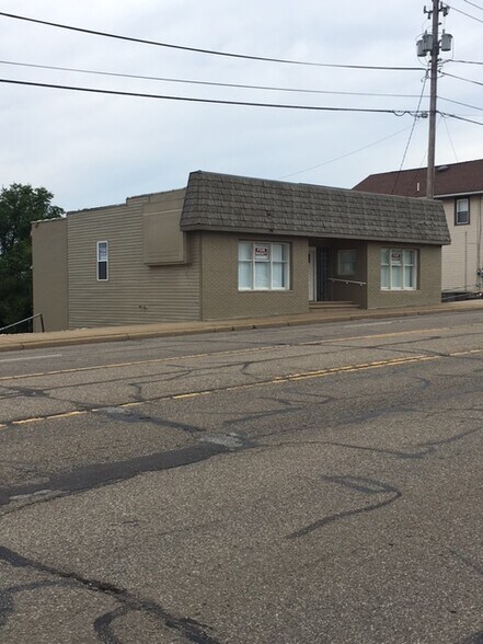 532 Main St, Wintersville, OH à louer - Photo du bâtiment - Image 2 de 28