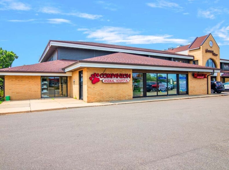630 Gammon Rd, Madison, WI for sale - Building Photo - Image 3 of 9